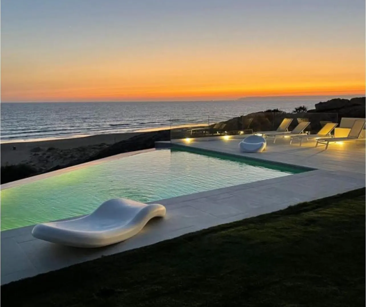 Villas Playa contacts